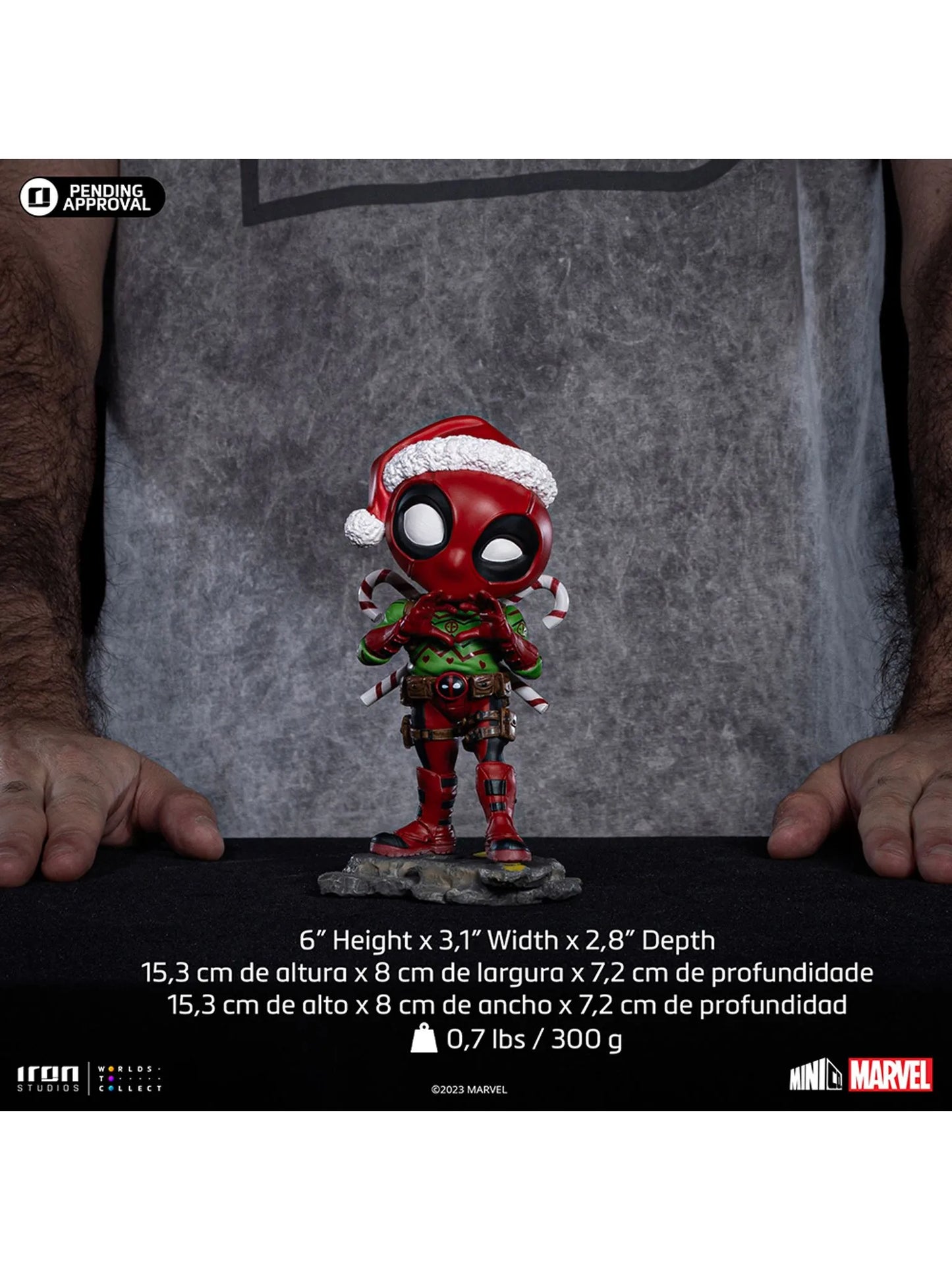 Statue Deadpool Holidays Ver - Marvel Comics - MiniCo