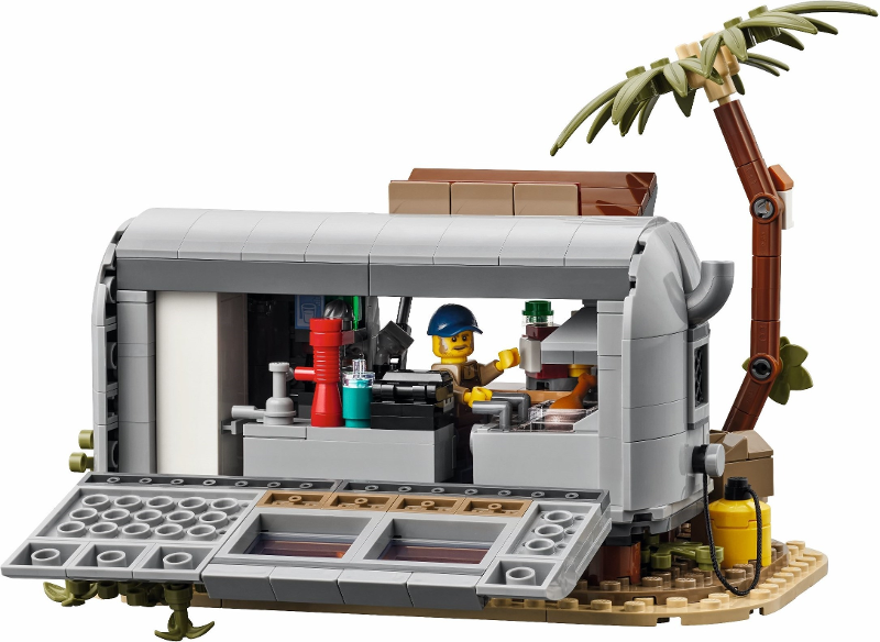 910030 BrickLink Snack Shack - Retired