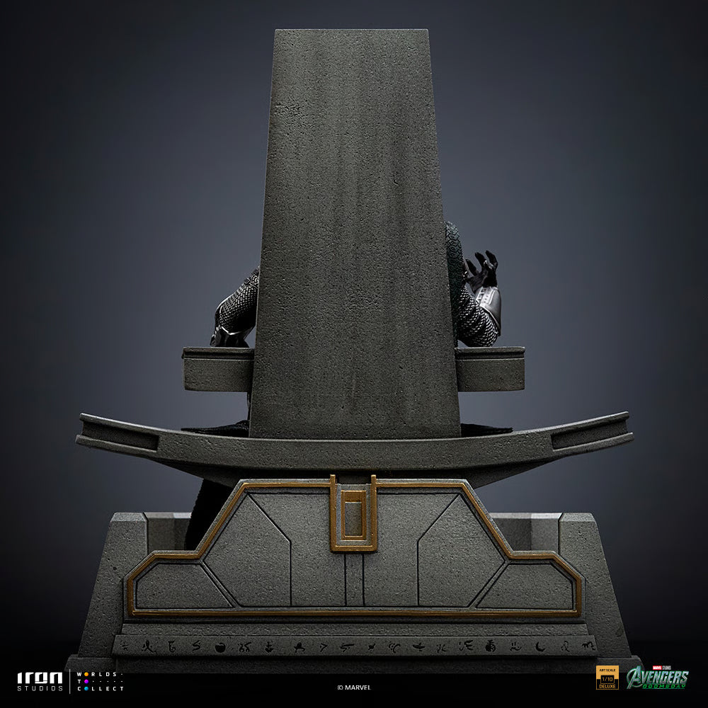 Doctor Doom on Throne - Avengers: Doomsday - Art Scale 1/10 - Iron Studios