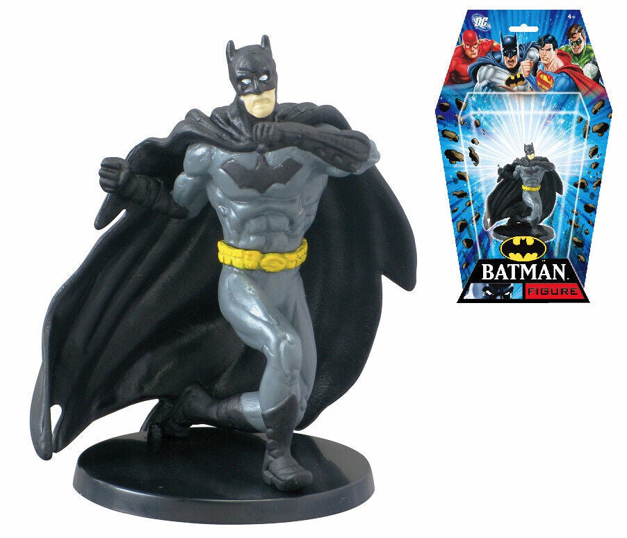 DC Comics Batman Punching 2.75" Tall PVC Action Figure