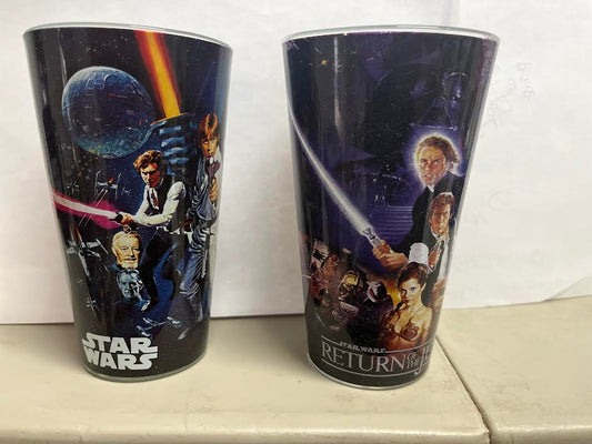 Star Wars 16 oz Drinking Glass - set of 2 glasses