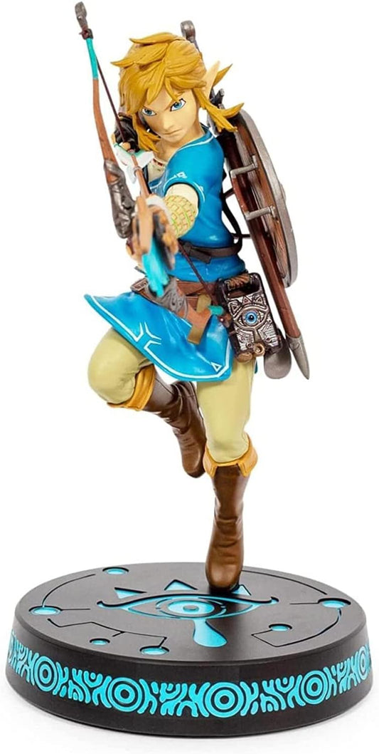 First 4 Figures The Legend of Zelda: Breath of The Wild Link Statue