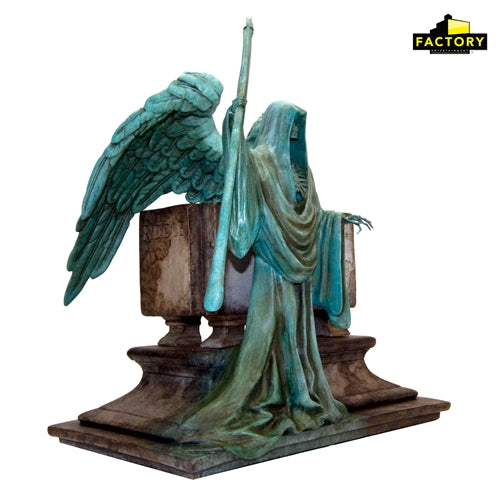 Harry Potter - Riddle Family Grave Limited Edition Desktop Sculpture