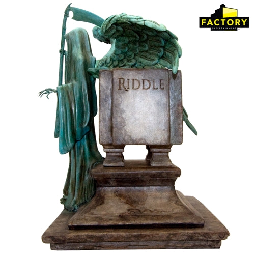 Harry Potter - Riddle Family Grave Limited Edition Desktop Sculpture