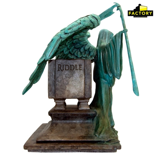 Harry Potter - Riddle Family Grave Limited Edition Desktop Sculpture