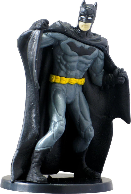DC Comics Batman Defending 2.75" Tall PVC Action Figure